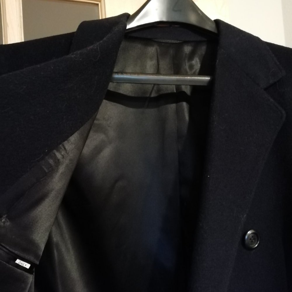 Coat - image 6